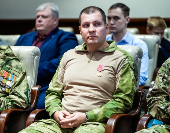 Награждение бойцов подразделений БАРС