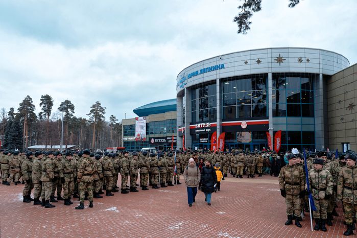 Матч Героев Подмосковья с легендами хоккея в Балашихе