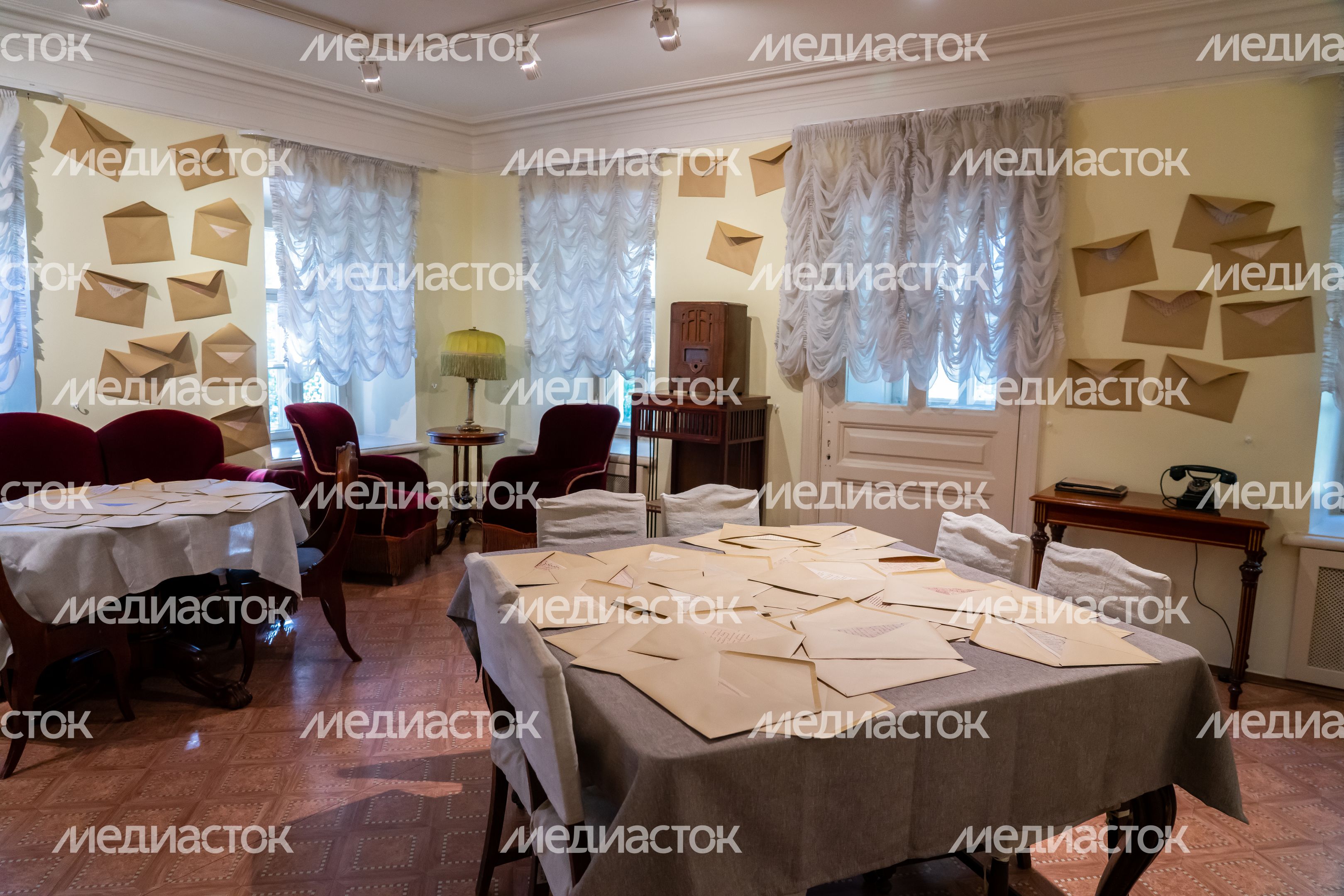 Выставка "Здесь Немирович" в музее-заповеднике "Горки Ленинские"