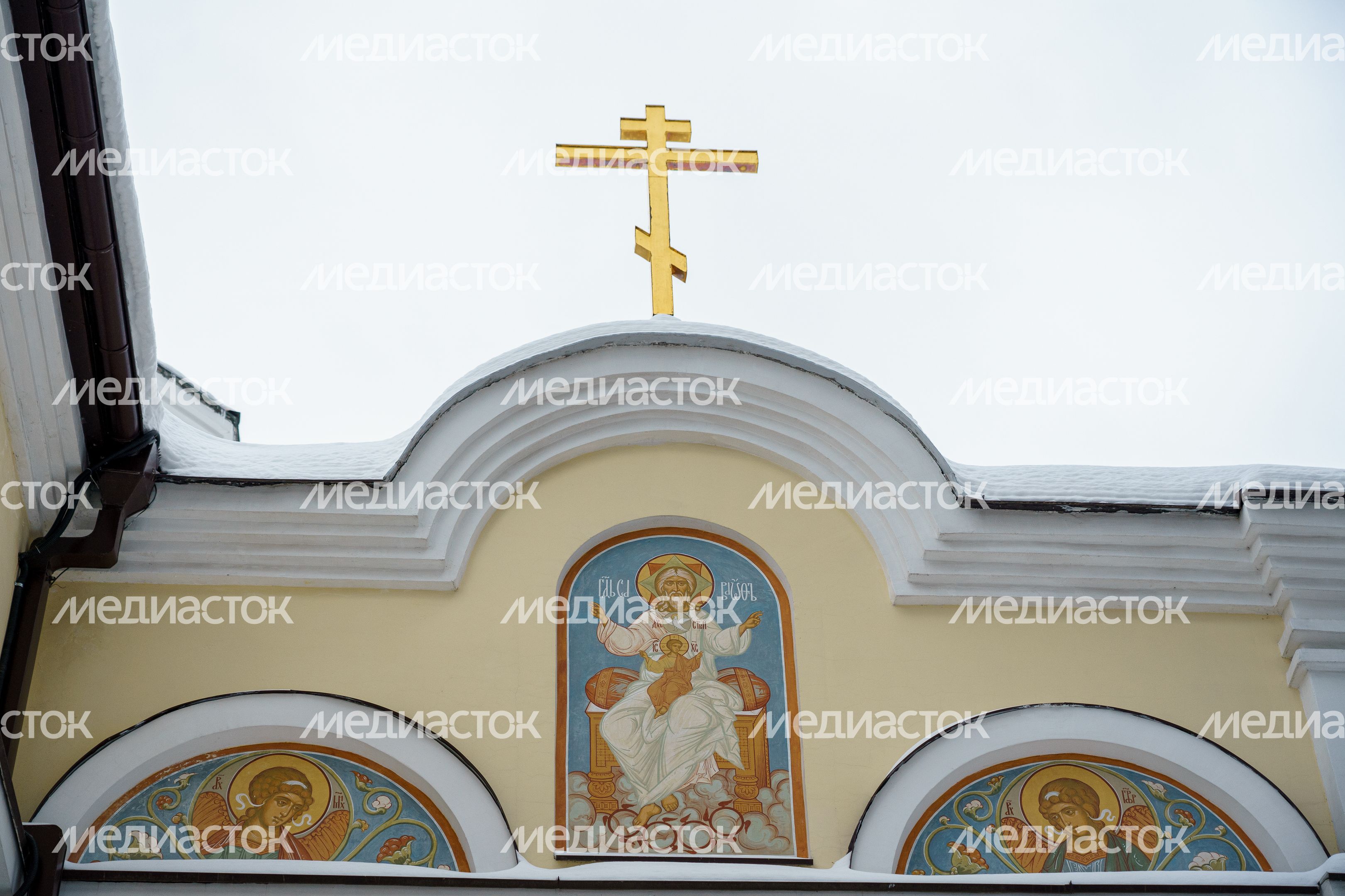 Храм Космы и Дамиана в Жуковском зимой Храм Космы и Дамиана в Жуковском зимой