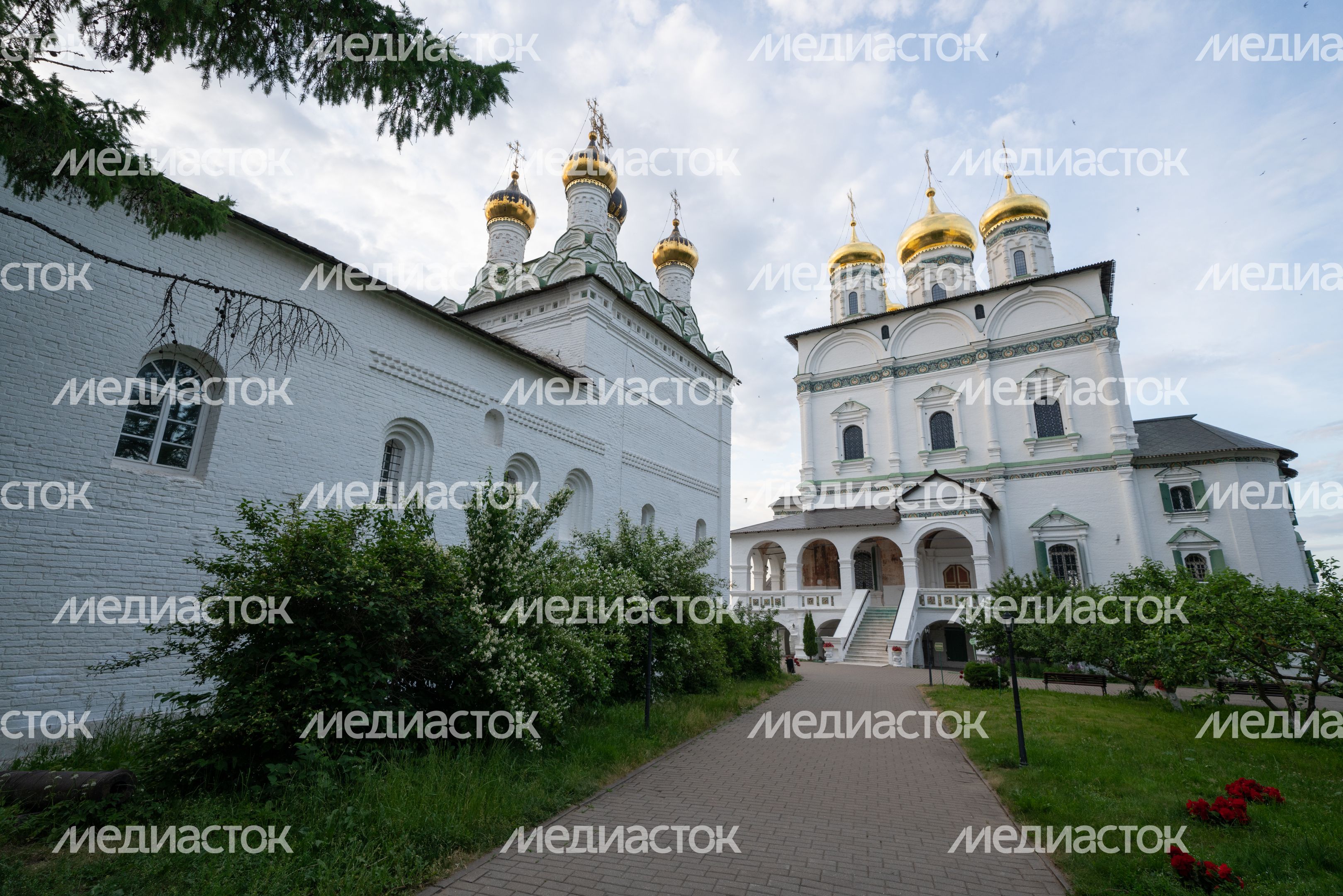 Иосифо-Волоцкий Монастырь Иосифо-Волоцкий Монастырь
