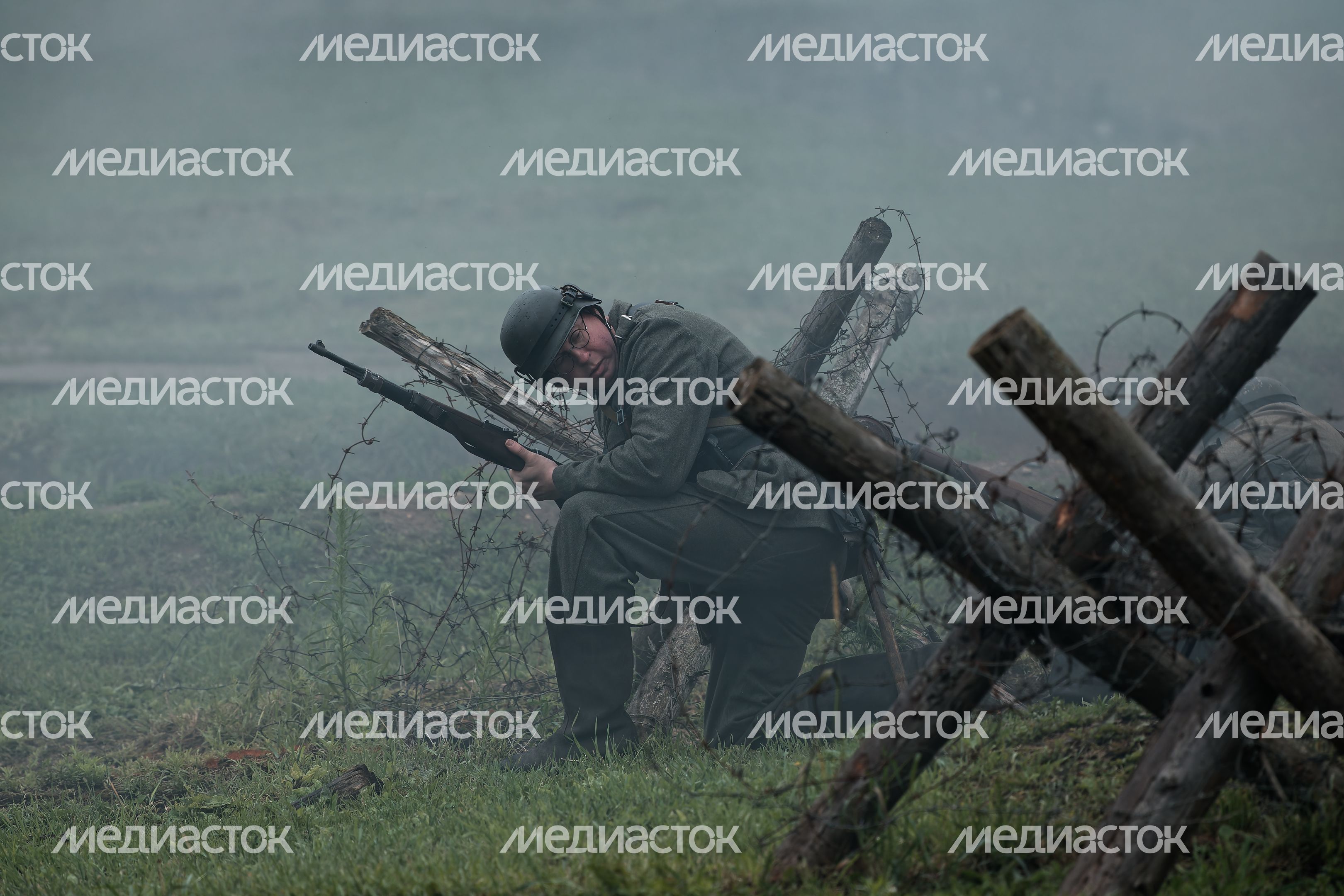 Военно-историческая реконструкция «Первый день войны» у Главного храма ВС РФ в День памяти и скорби