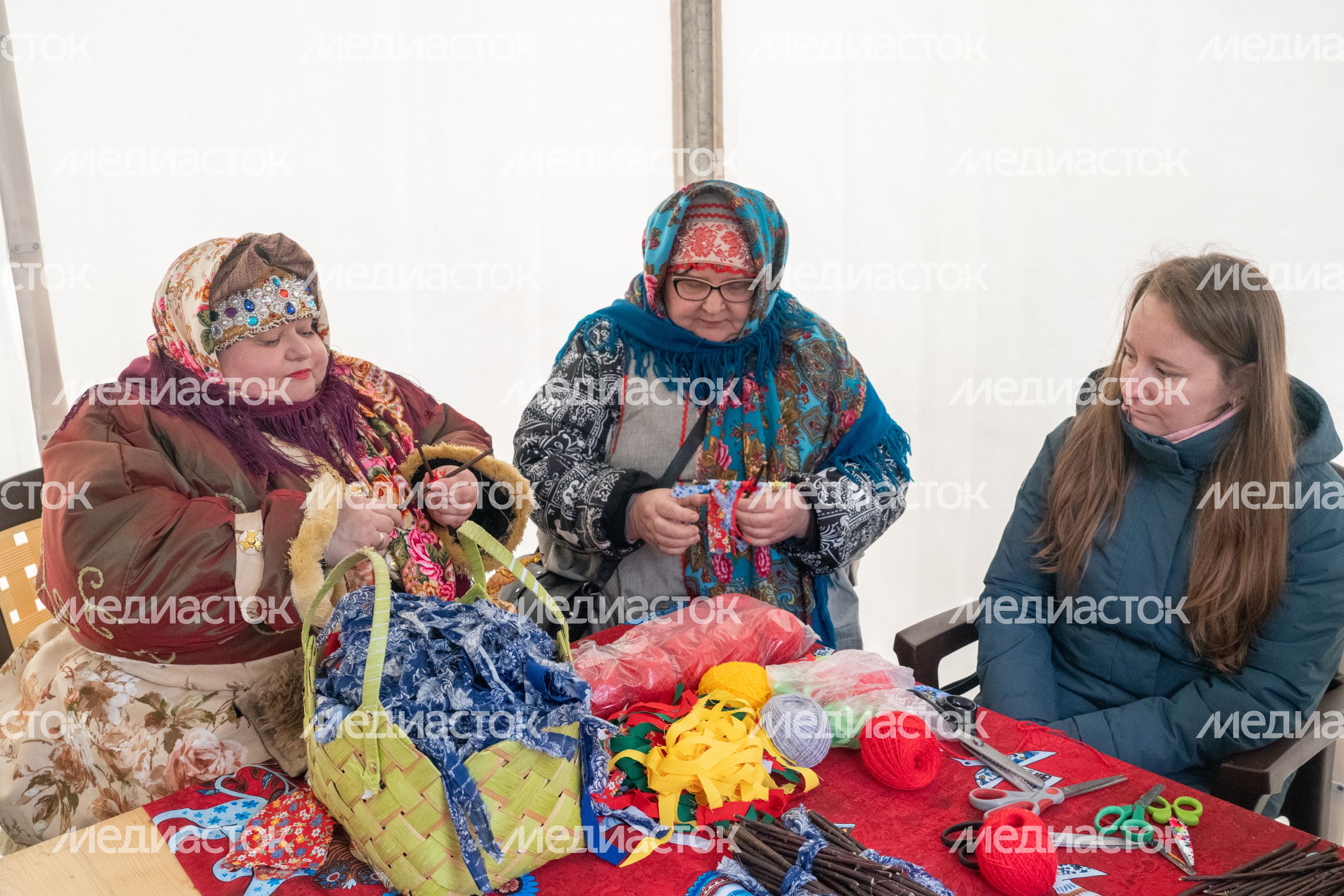 Масленица в парке "Захарово". Одинцовский округ