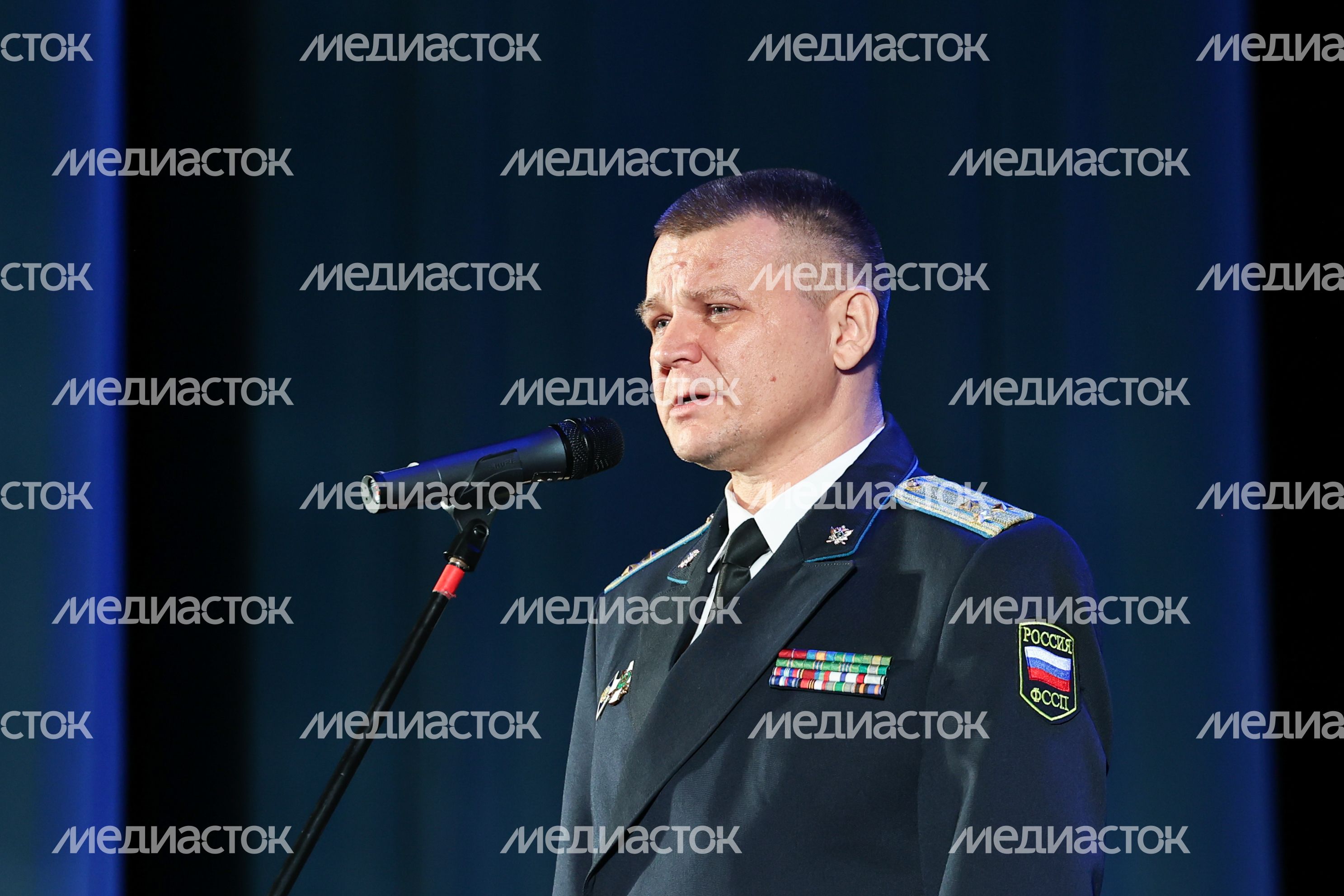 Главный судебный пристав Московской области Андрей Тагаев поздравил коллег Главный судебный пристав Московской области Андрей Тагаев поздравил коллег