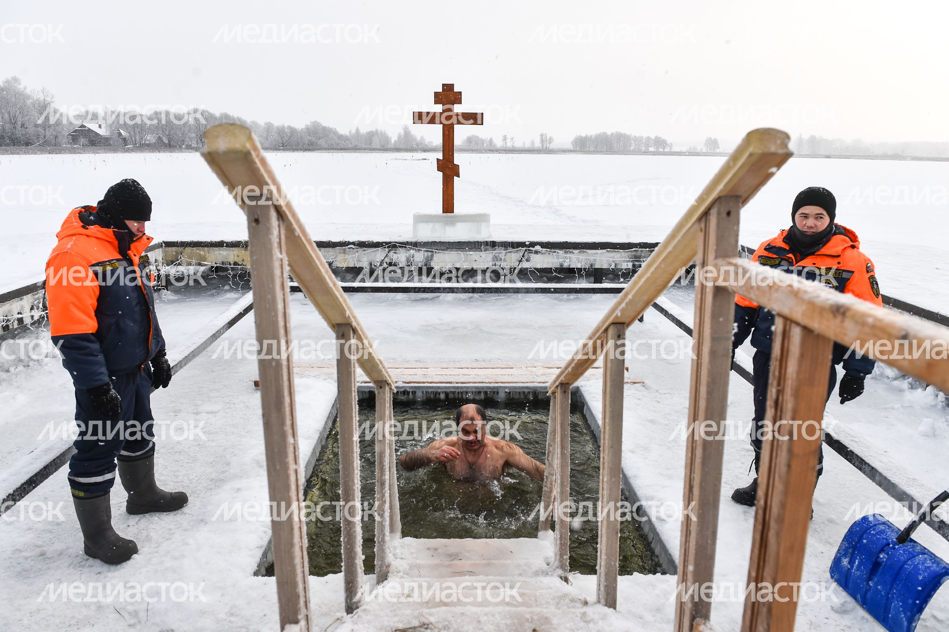 Крещенские купания в Подмосковье