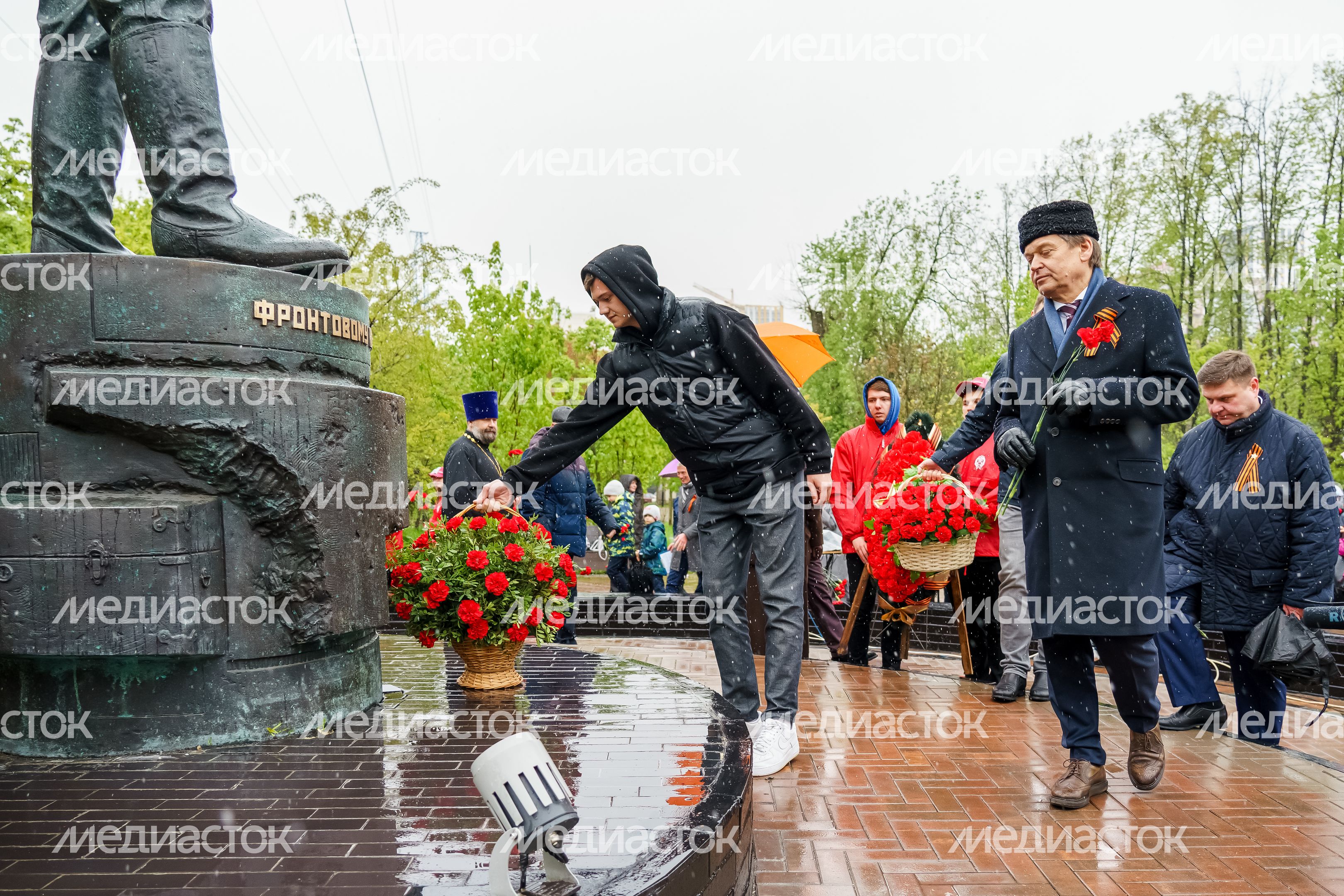 Мероприятия, посвященные фронтовым кинооператорам Великой Отечественной войны, в Российском государственном архиве кинофотодокументов Мероприятия, посвященные фронтовым кинооператорам Великой Отечественной войны, в Российском государственном архиве кинофотодокументов