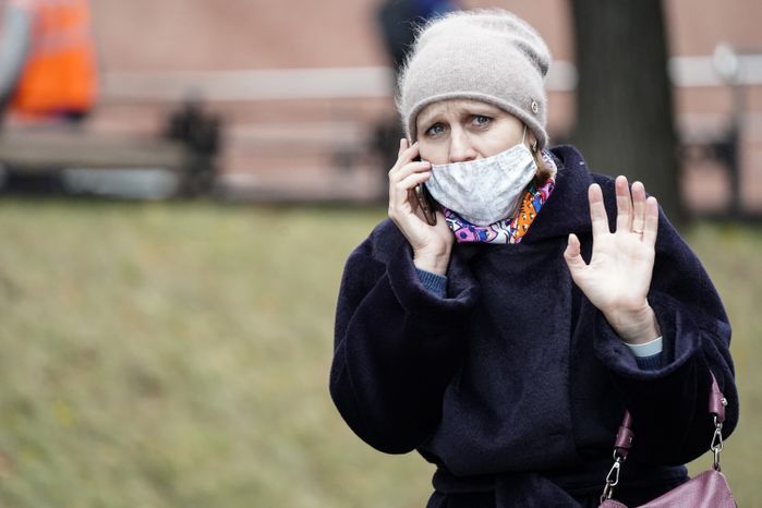 Повседневная жизнь в Москве в период введения ограничительных мер  в связи с ухудшением ситуации с коронавирусом