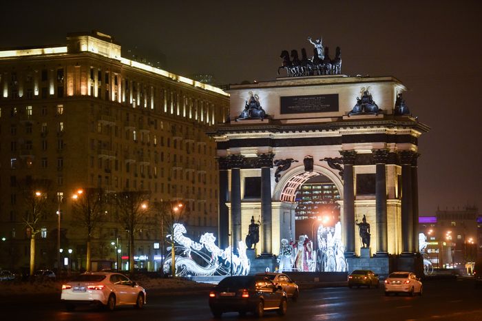 Новогодняя иллюминация в Москве