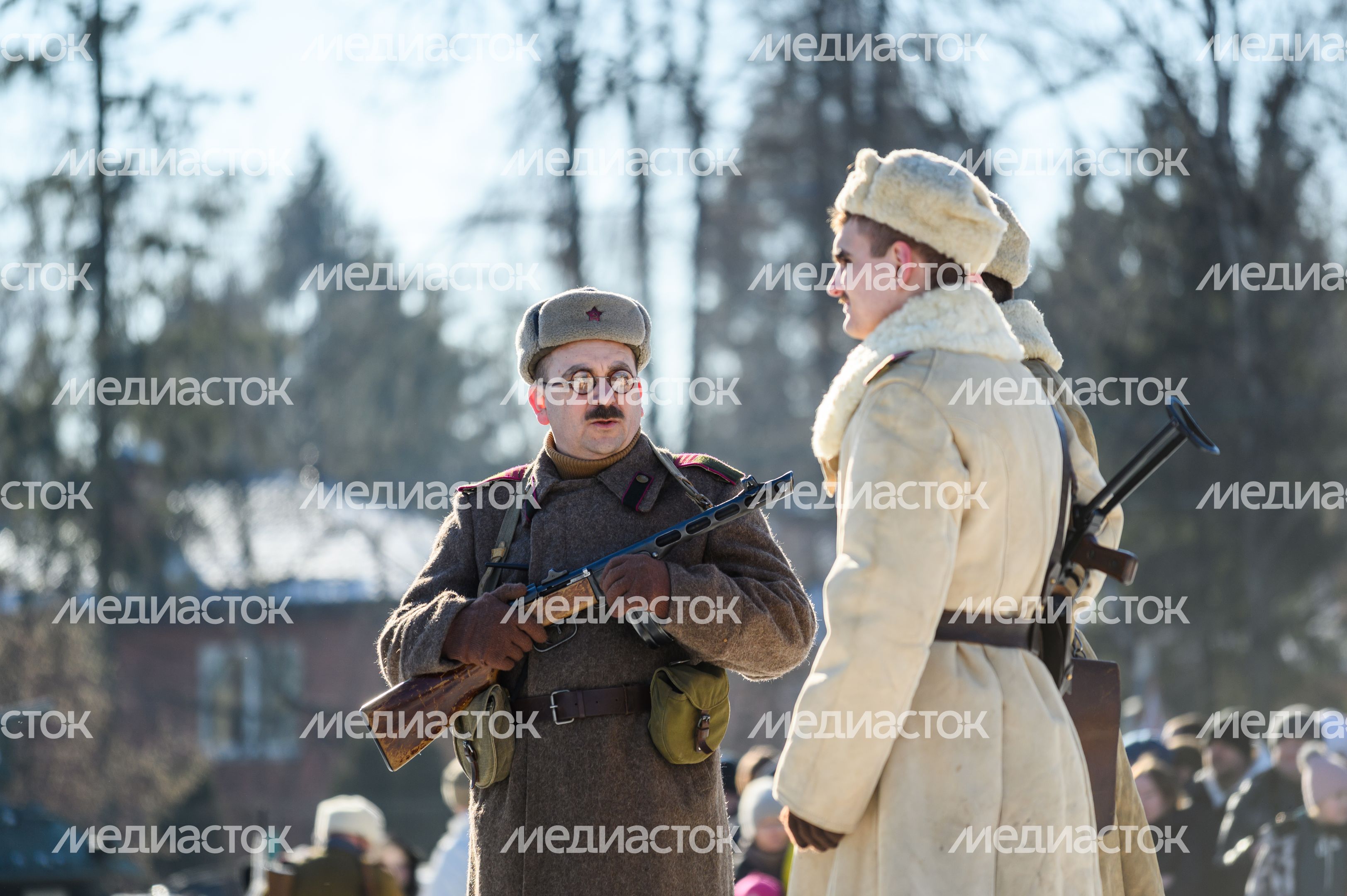 Военно-историческая реконструкция в музее танка Т-34 в Мытищах Военно-историческая реконструкция в музее танка Т-34 в Мытищах