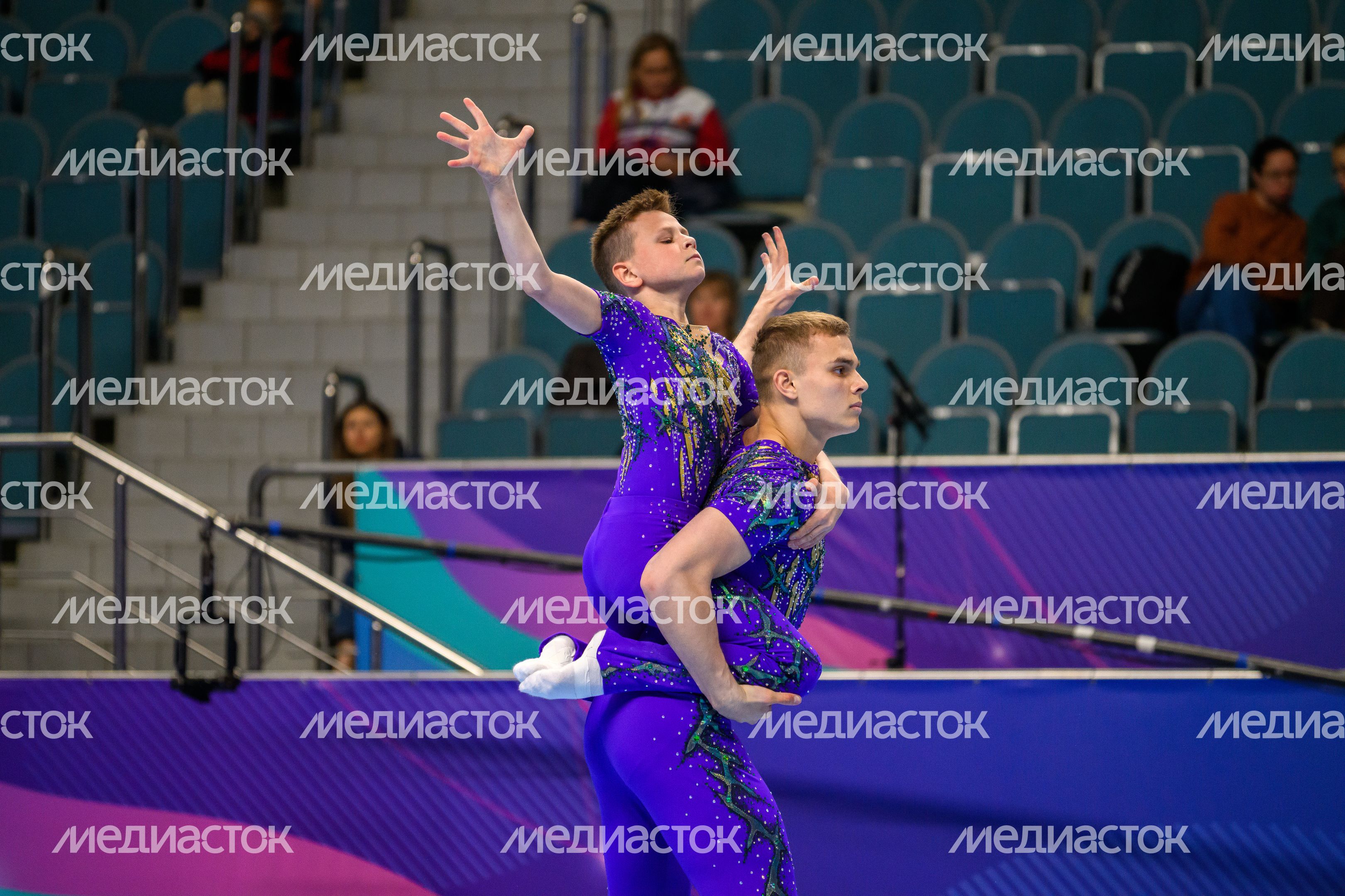 Финал Кубка Гургенидзе по спортивной акробатике в двойках в Одинцово Финал Кубка Гургенидзе по спортивной акробатике в двойках в Одинцово