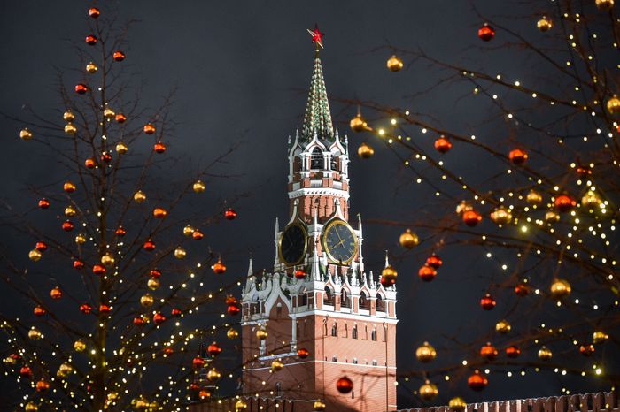Новогодняя иллюминация в Москве