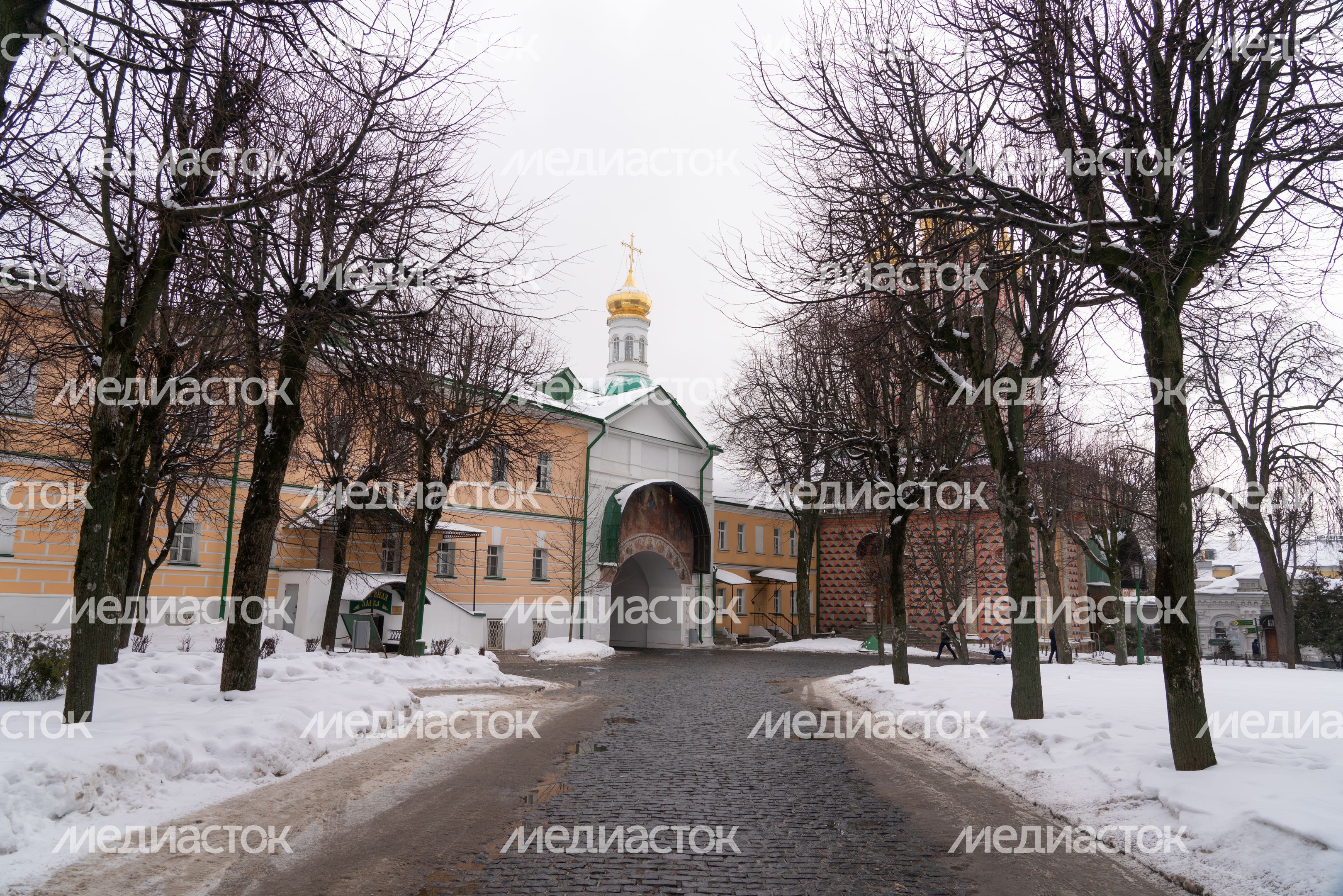 Троице-Сергиева Лавра Троице-Сергиева Лавра