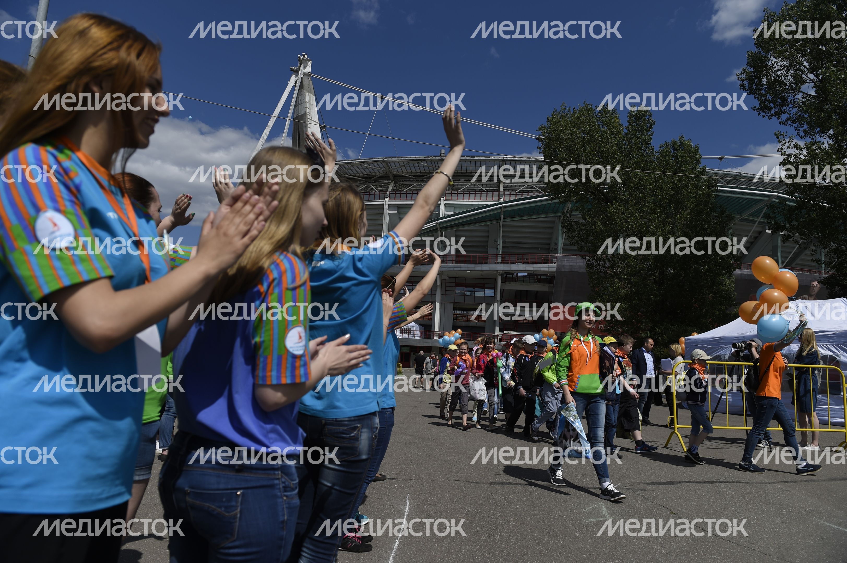 Дети отправляются на отдых в летние лагеря из Москвы Дети отправляются на отдых в летние лагеря из Москвы