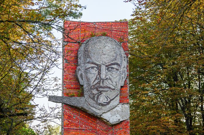 Бюст В.И. Ленина в Звездном городке