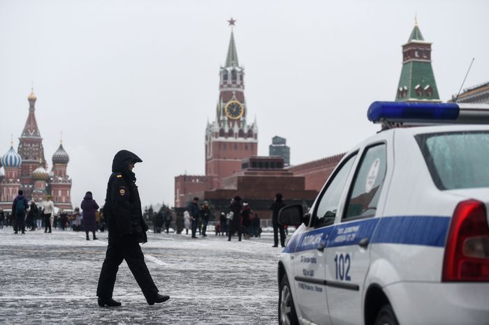 Последстивя сильного снегопада в Москве