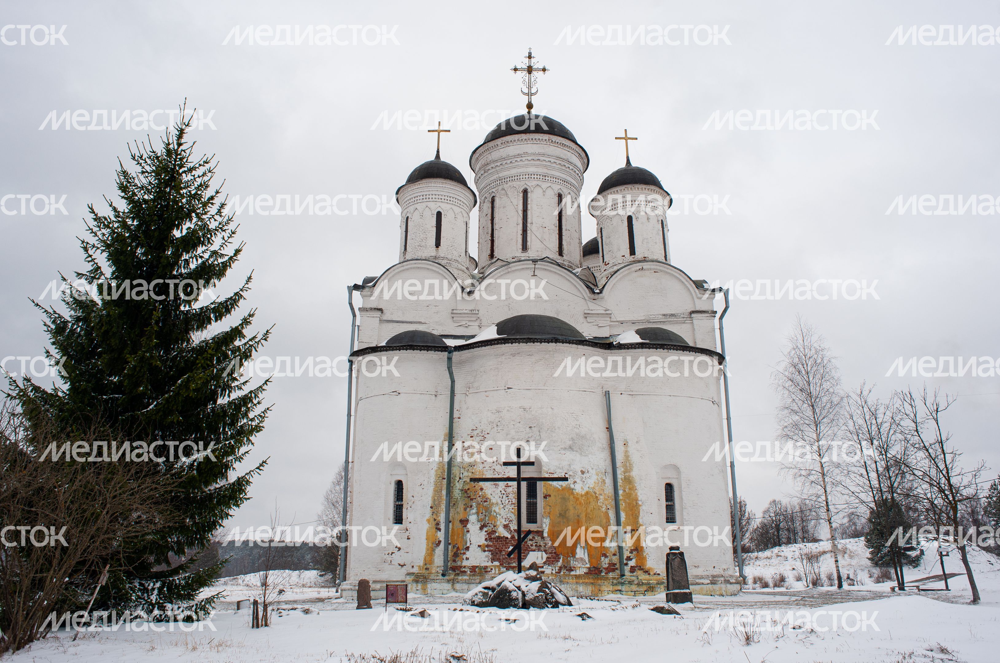 Церковь Михаила Архангела в селе Микулино