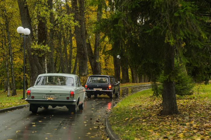Ленинские Горки. Закрытие летнего сезона Клуба любителей автомобилей «Волга-242»