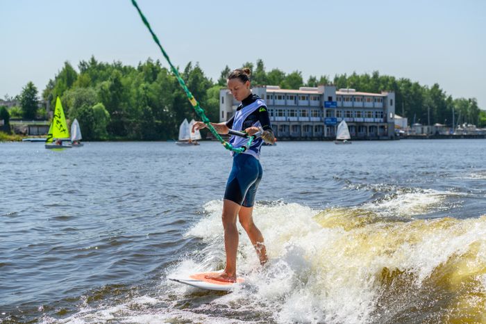 Чемпионат Московской области по серфингу на Пироговском водохранилище в Долгопрудном