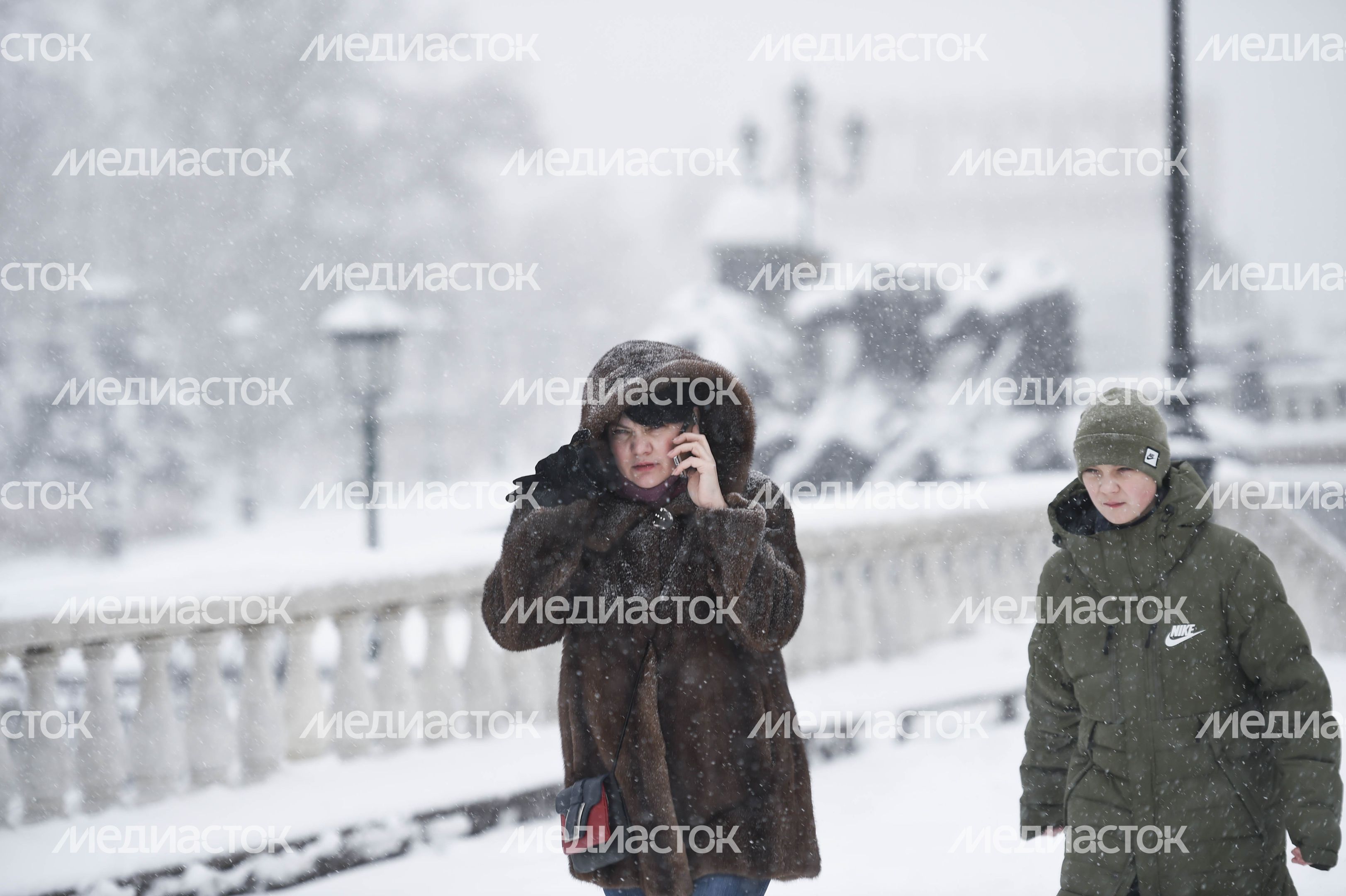 Рекордный снегопад в Москве и Подмосковье