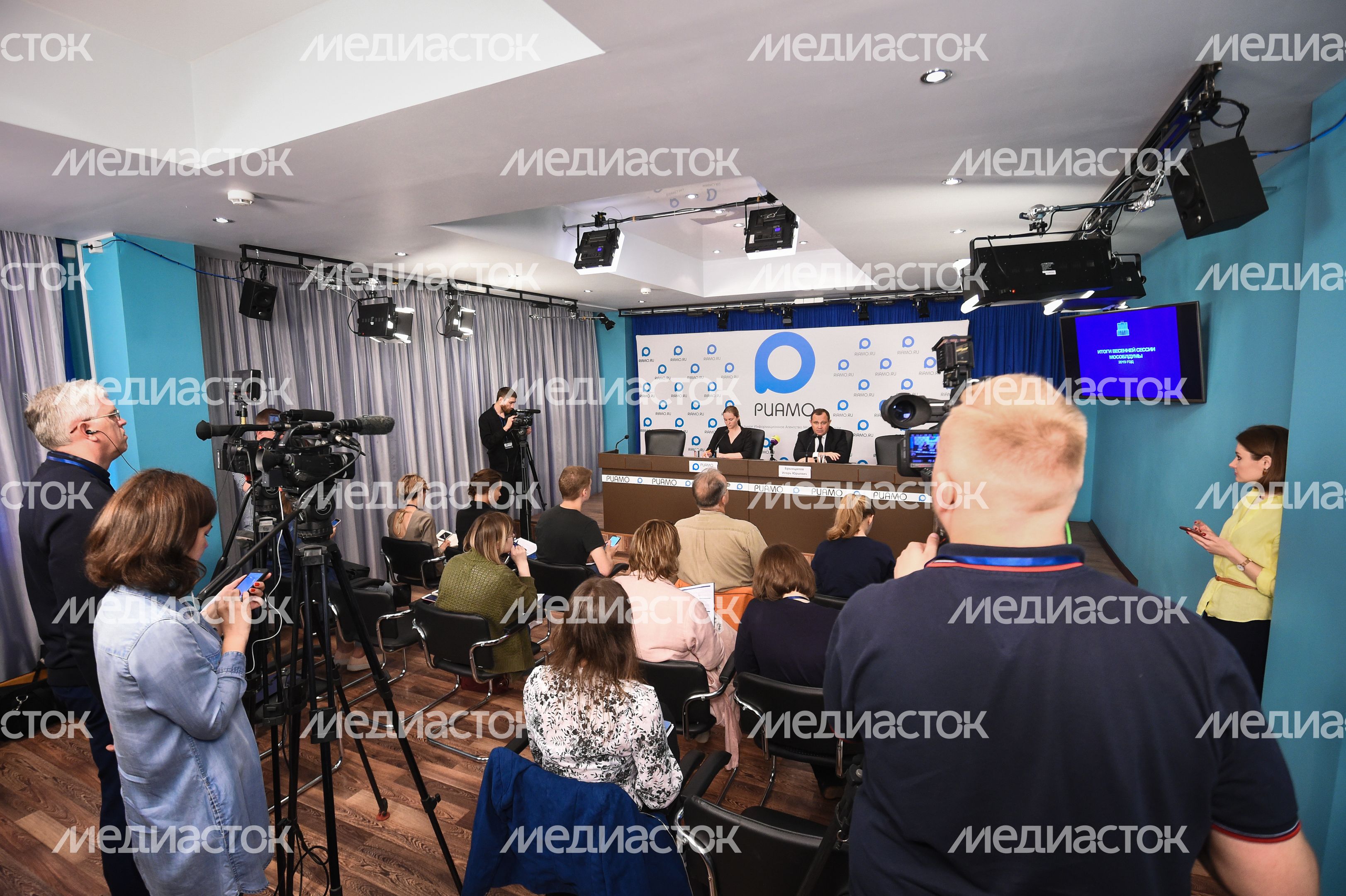 Пресс-конференция спикера Мособлдумы Игоря Брынцалова