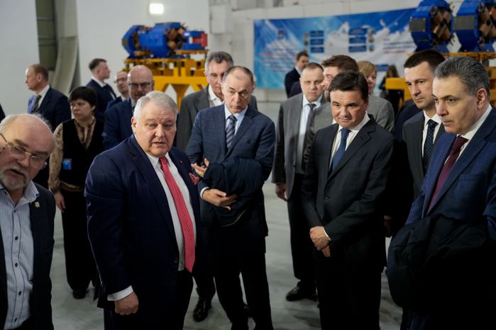 Андрей Воробьев посетил НИЦ "Курчатовский институт" ИФВЭ в Протвине