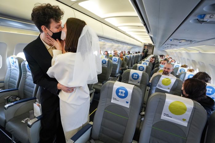 Бесплатный рейс Москва - Калуга в рамках акции «Полет за любовь» от S7 Airlines и Aviasales