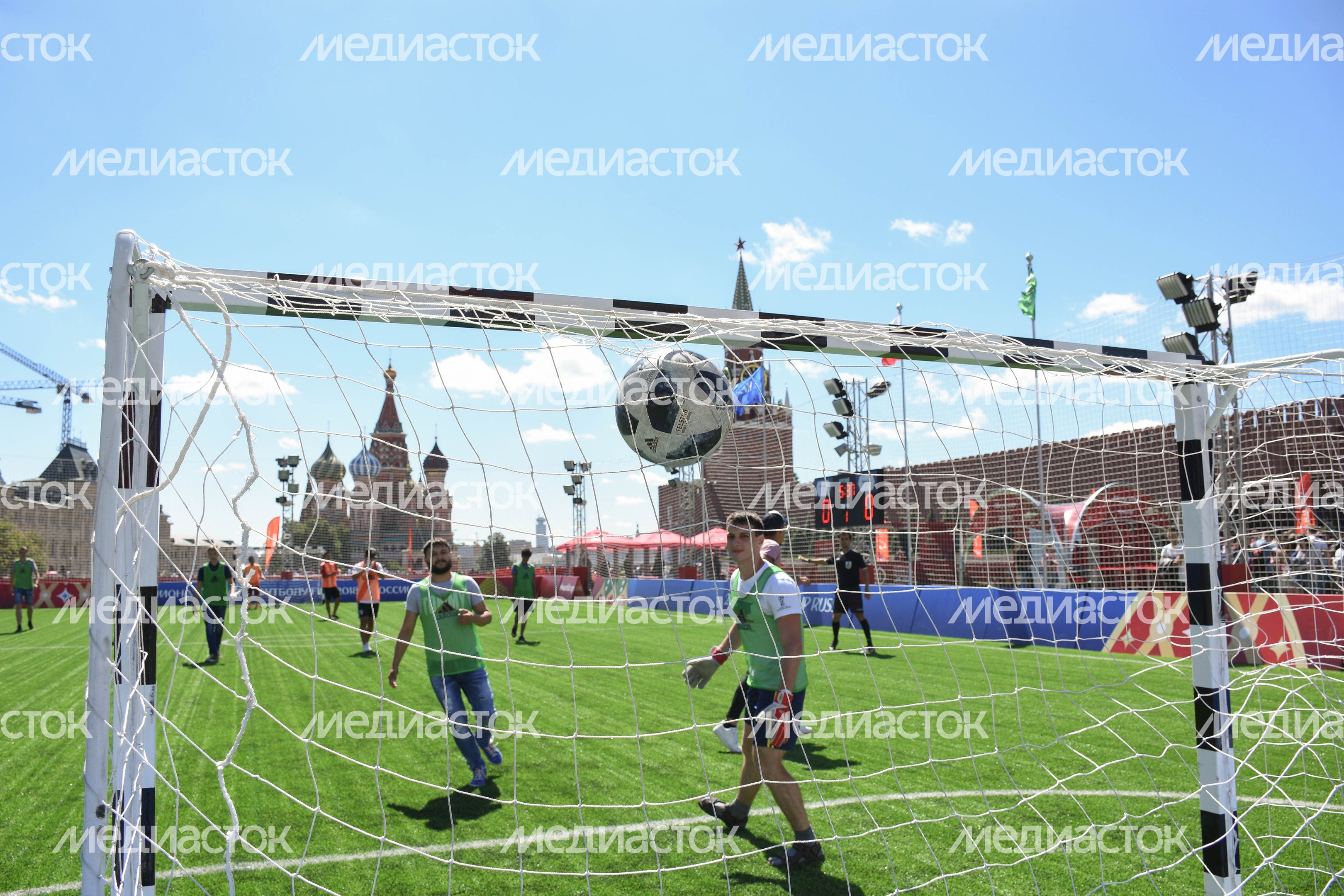 Футбольный парк на Красной площади в Москве