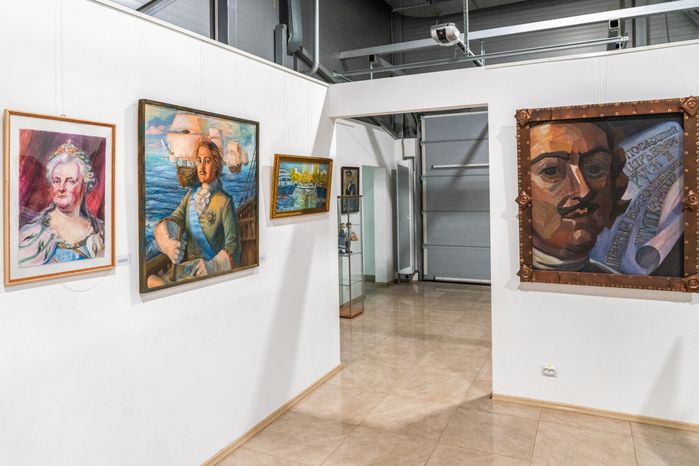 Выставка картин в выставочном комплексе «Артишок» в Химках
