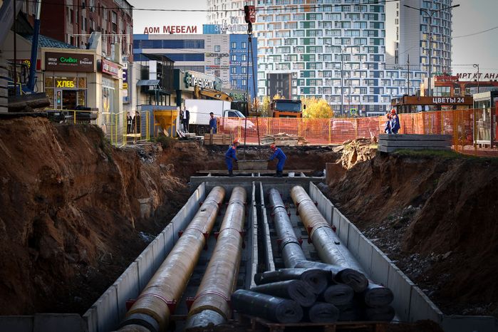 Осмотр новой котельной и реконструируемого участка теплосети в Королеве Губернатором Подмосковья
