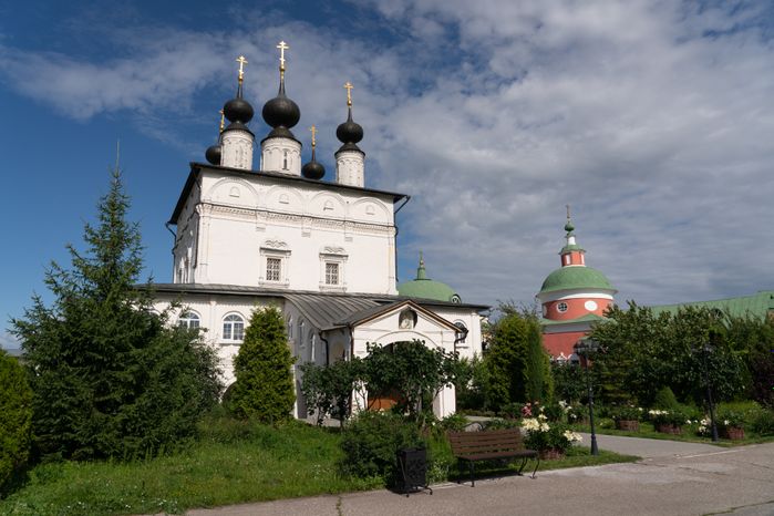 Ступино. Белопесоцкий монастырь