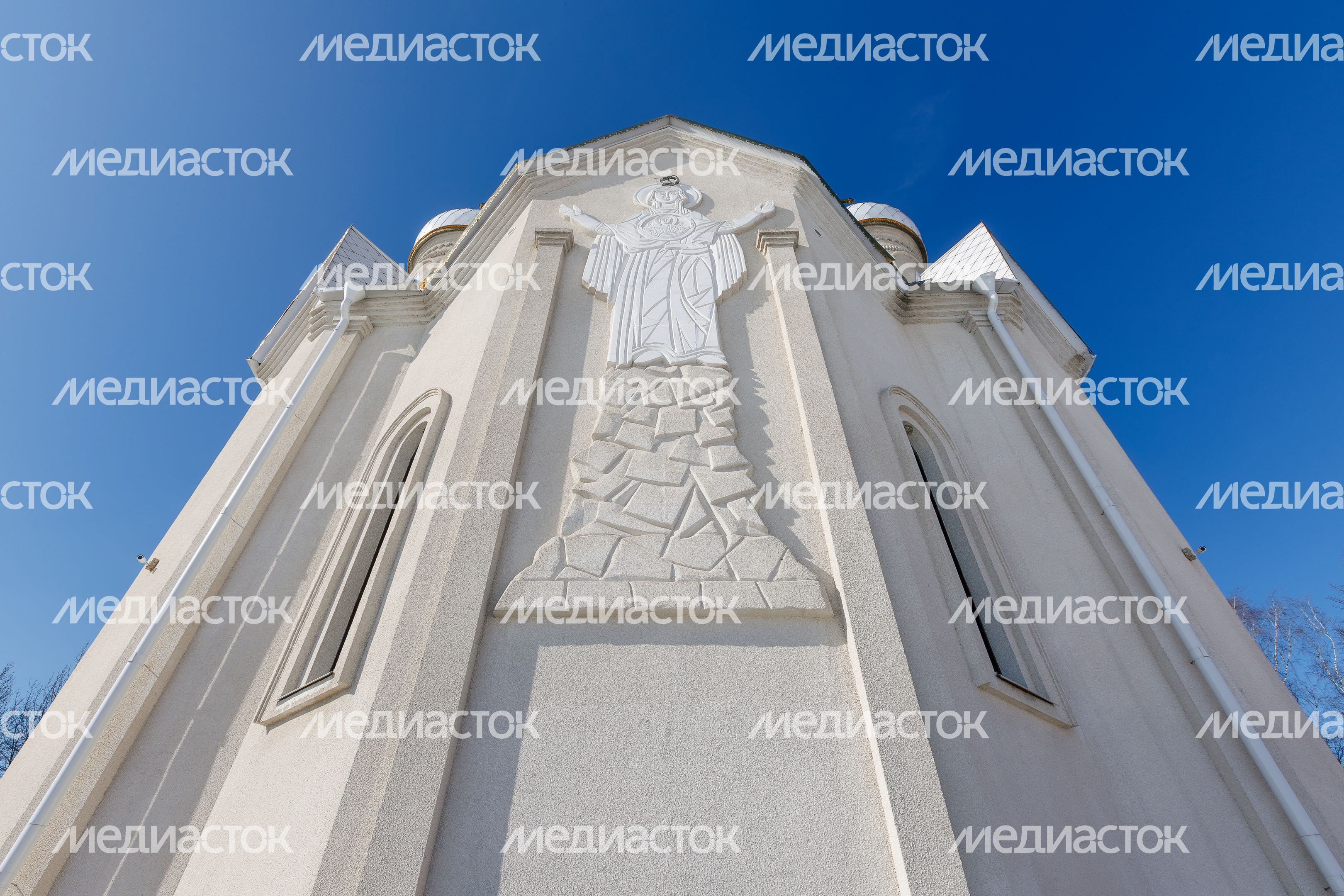 Церковь Успения Пресвятой Богородицы в поселке Челюскинский Пушкинского округа Церковь Успения Пресвятой Богородицы в поселке Челюскинский Пушкинского округа