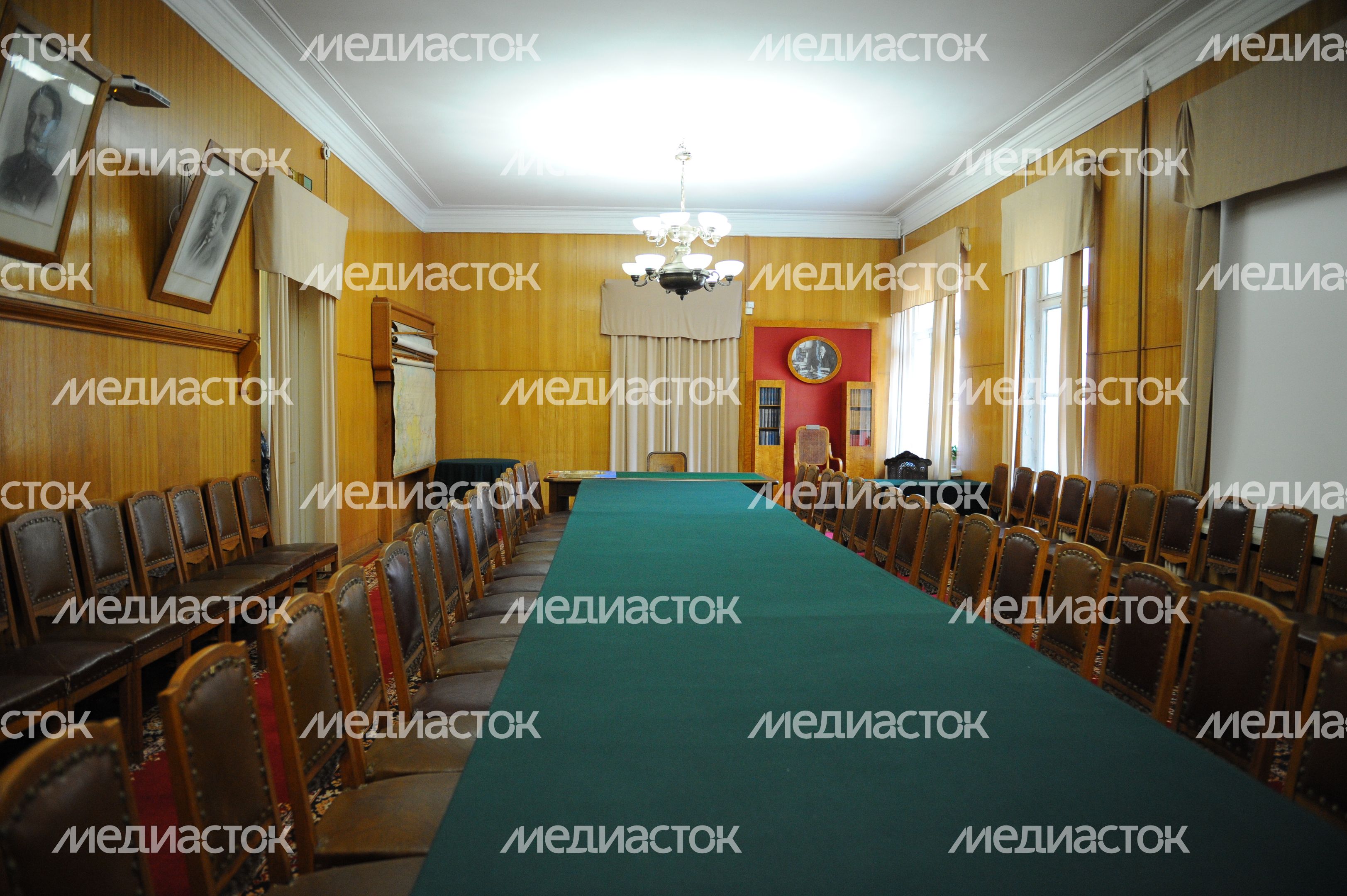 Музей «Ка­би­нет и квар­ти­ра В.И. Ле­ни­на в Крем­ле»