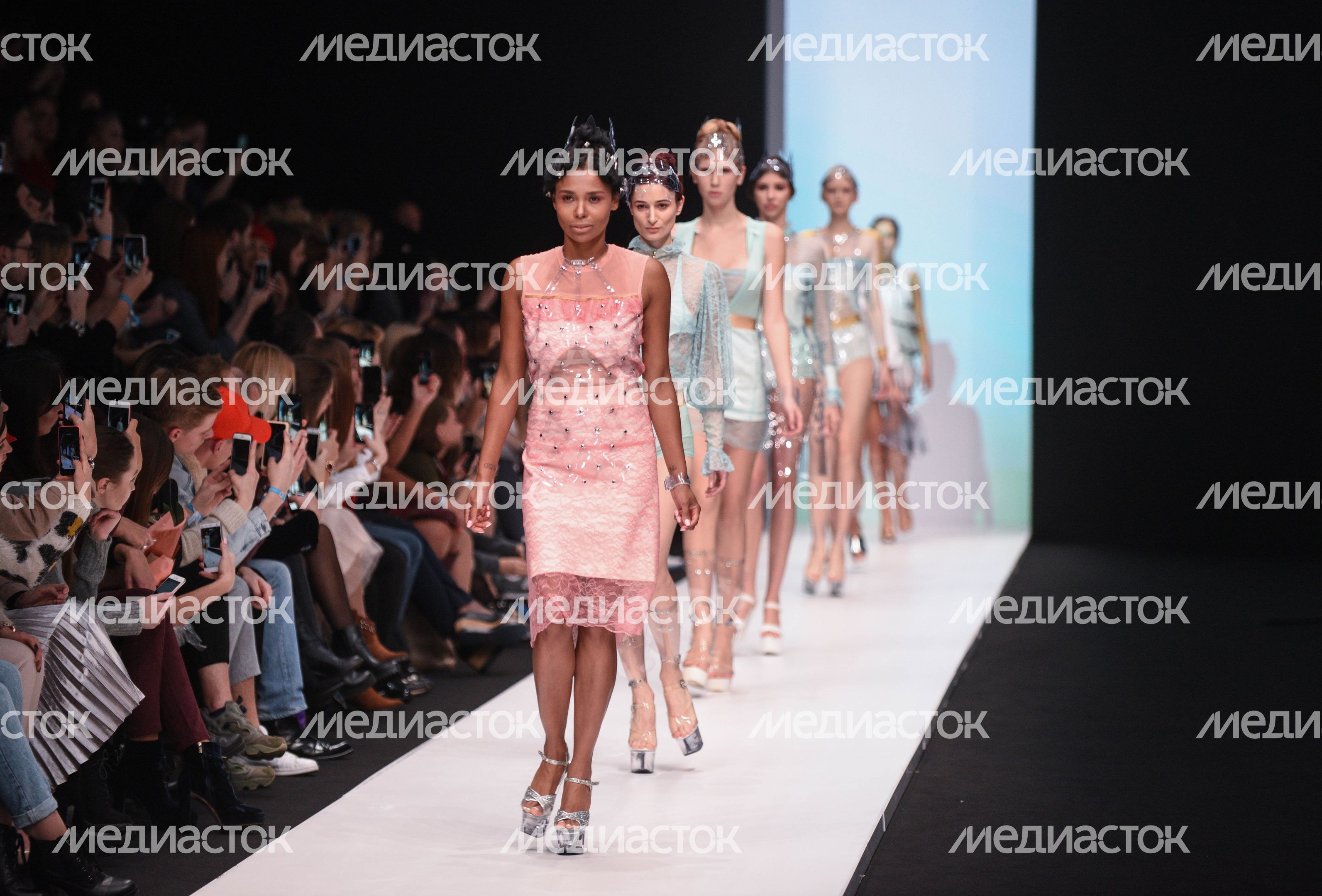 Неделя моды Mercedes-Benz Fashion Week Russia
