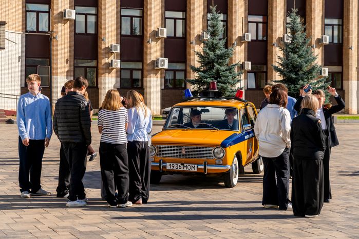 Профориентация для молодежи на мероприятии «Один день с полицией Домодедово»