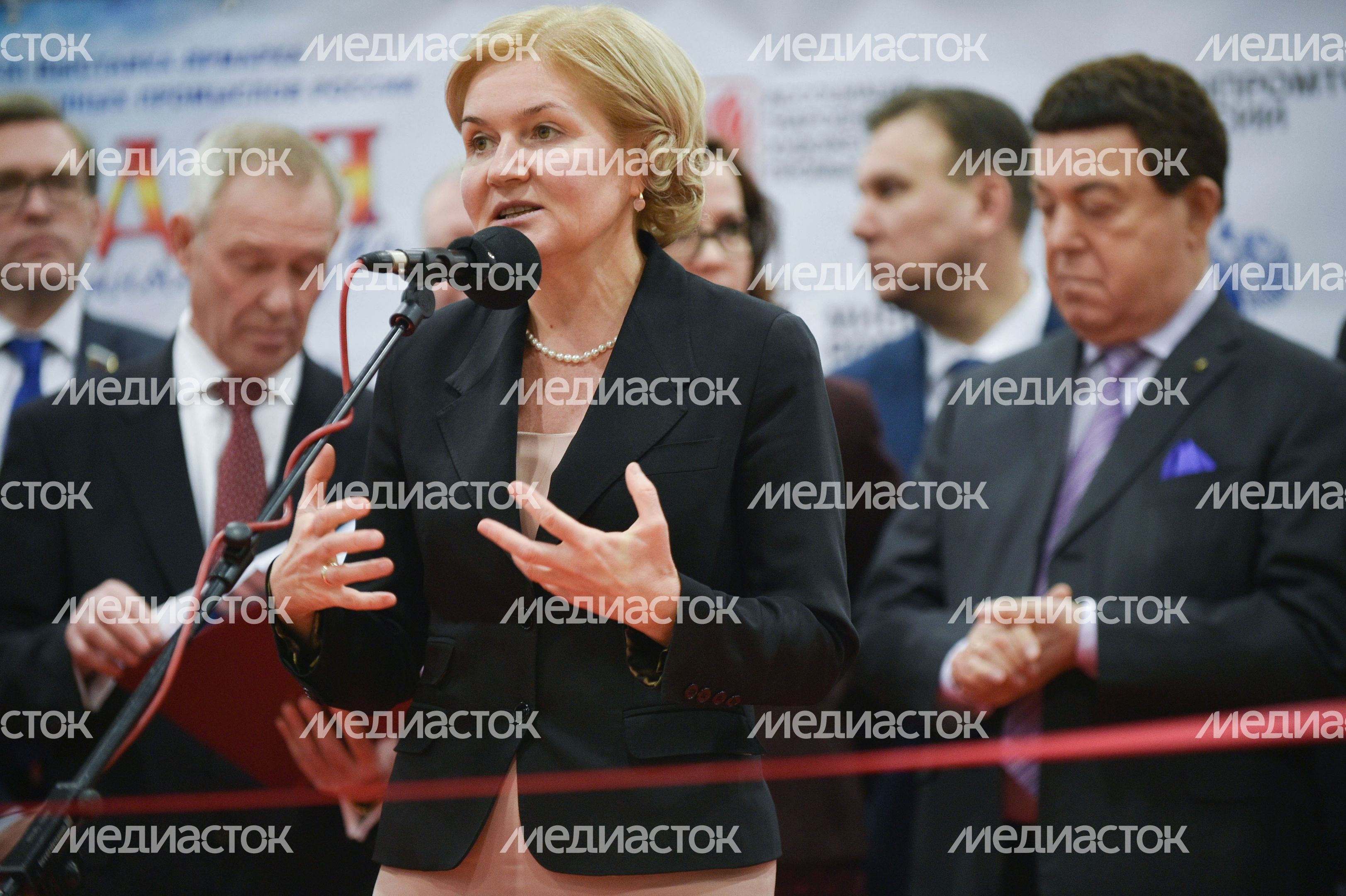 Выставка «Ладья. Зимняя сказка» Выставка «Ладья. Зимняя сказка»