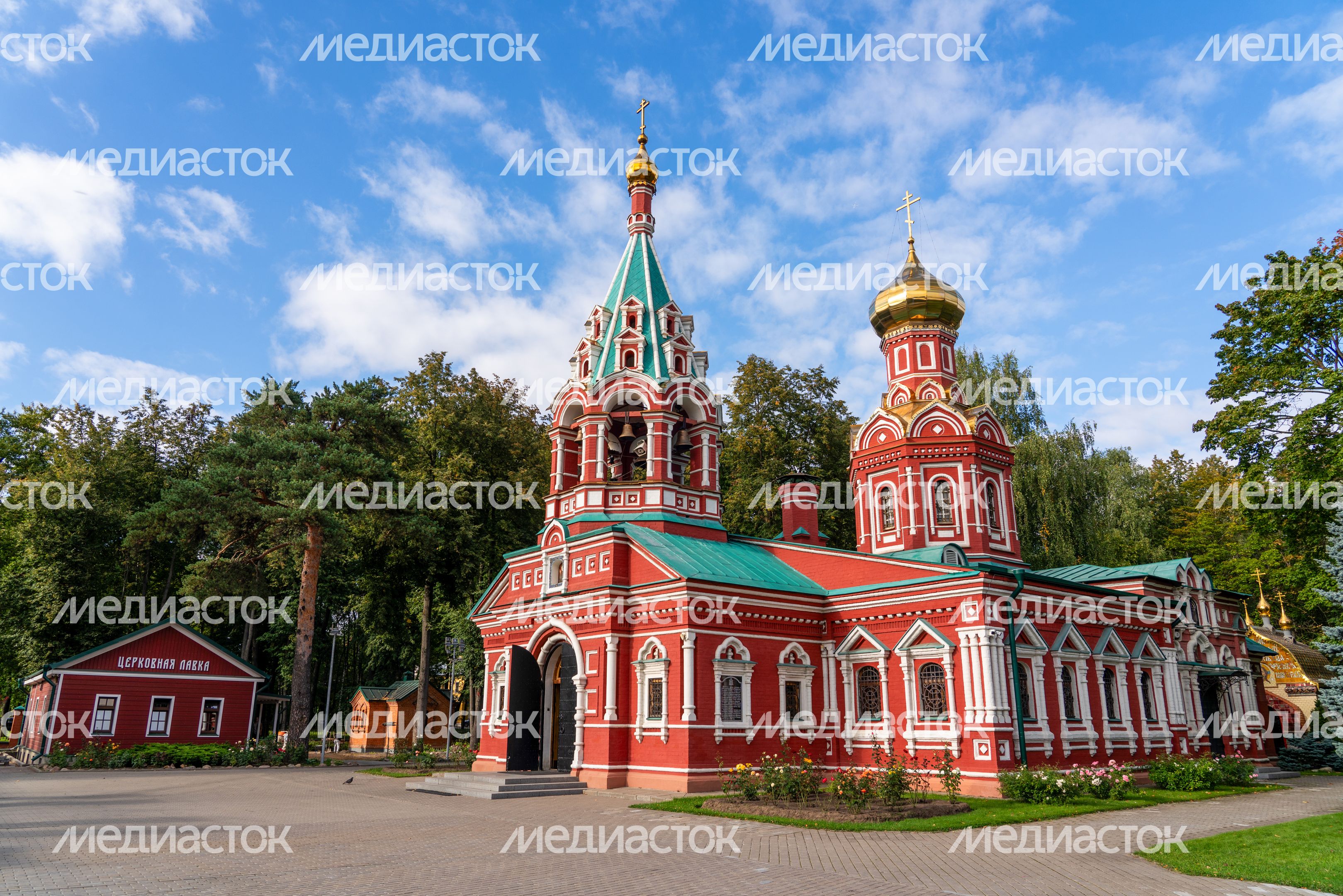 Церковь иконы Божией Матери Знамение в Красногорске Церковь иконы Божией Матери Знамение в Красногорске