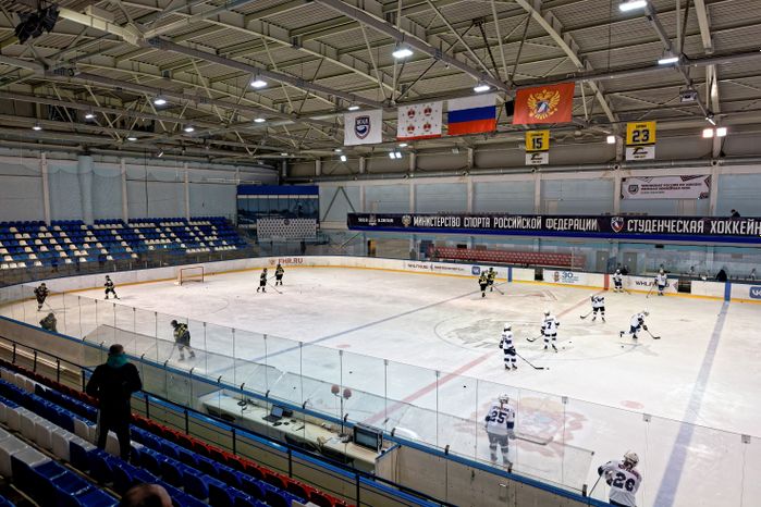 Матч женской хоккейной лиги за выход в полуфинал в Дмитрове