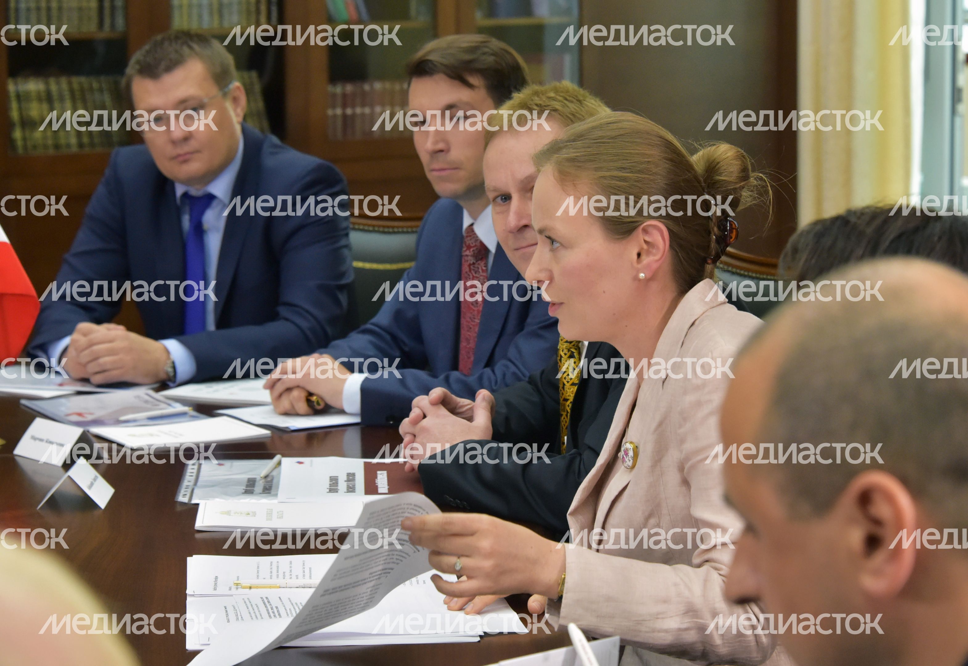 А. Воробьев встретился с послом Польши в РФ А. Воробьев встретился с послом Польши в РФ