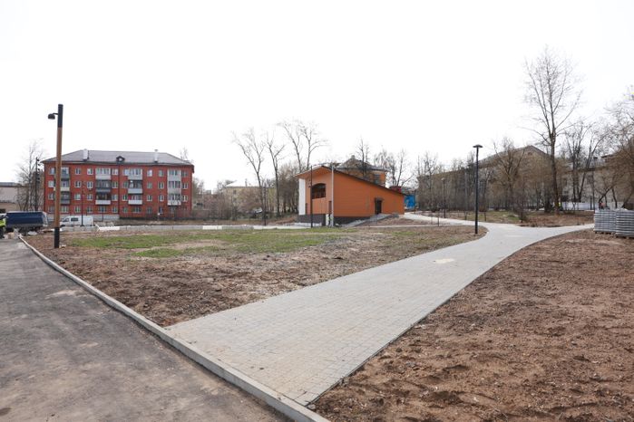 В Щелково продолжается благоустройство Центрального парка