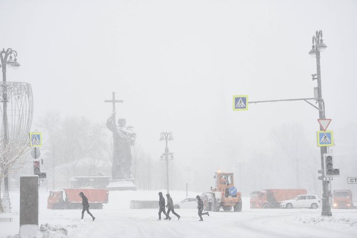 Рекордный снегопад в Москве и Подмосковье