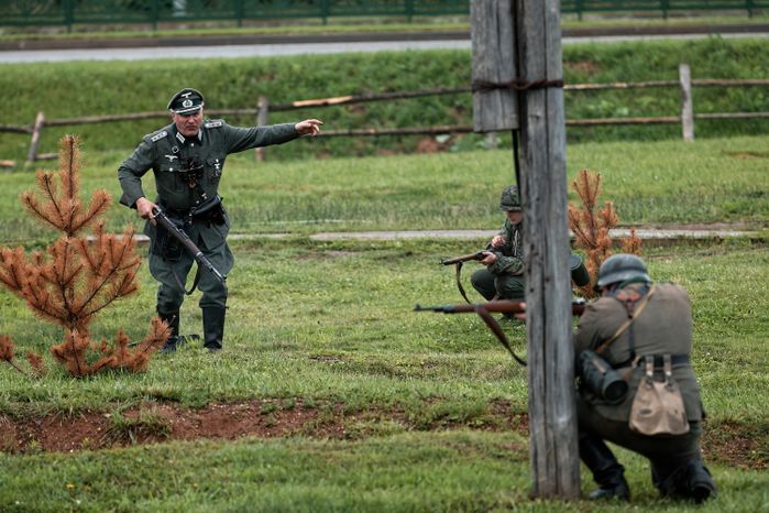 Военно-историческая реконструкция «Первый день войны» у Главного храма ВС РФ в День памяти и скорби