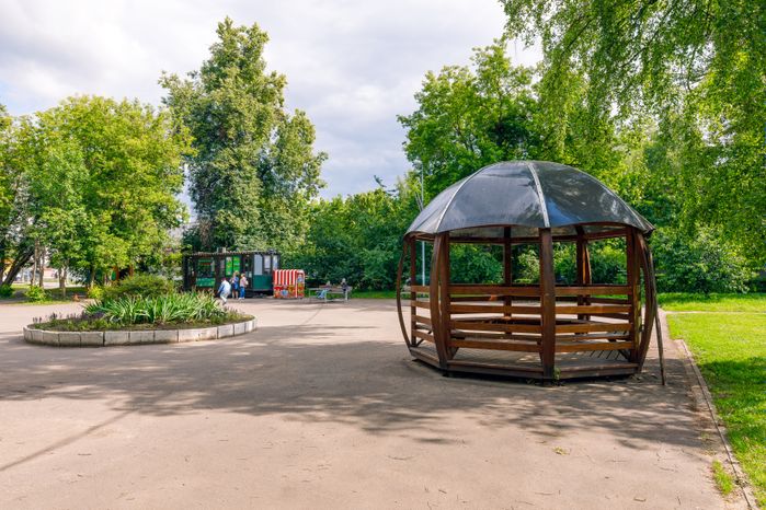 Беседка в парке «Костино» в Королеве