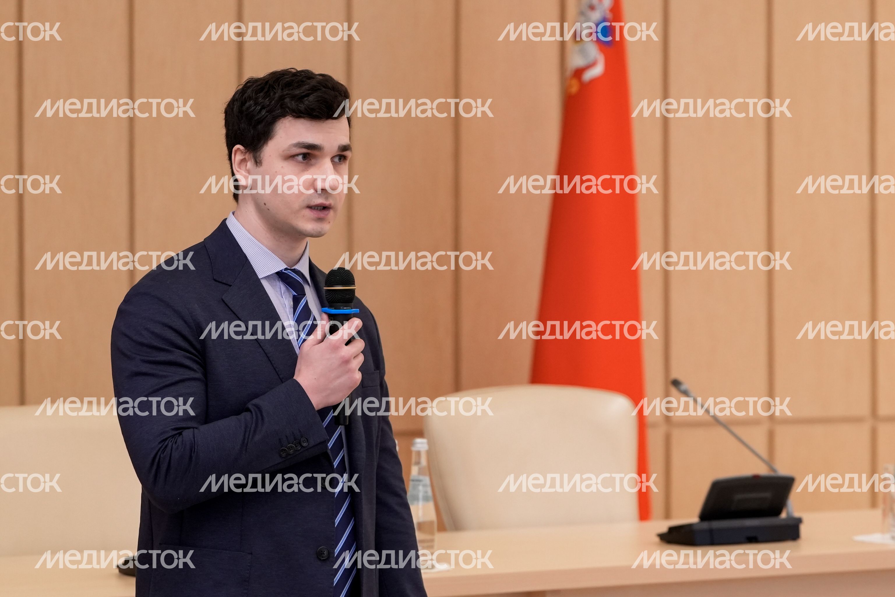 Первое заседание общественного совета региональной программы "Герои Подмосковья" Первое заседание общественного совета региональной программы "Герои Подмосковья"