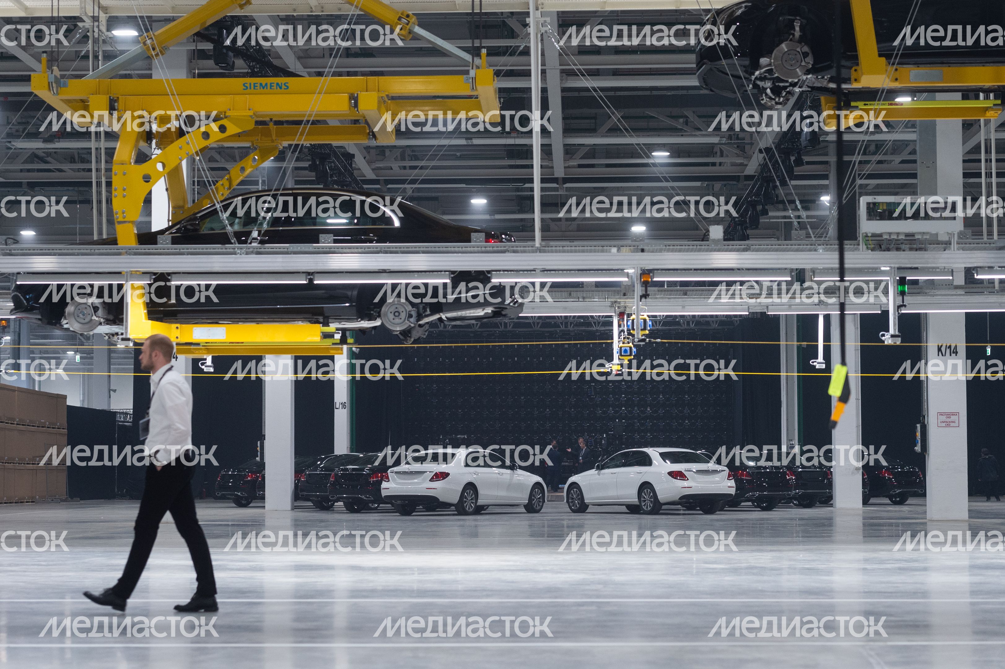 Открытие автомобильного завода Mercedes‑Benz в Подмосковье