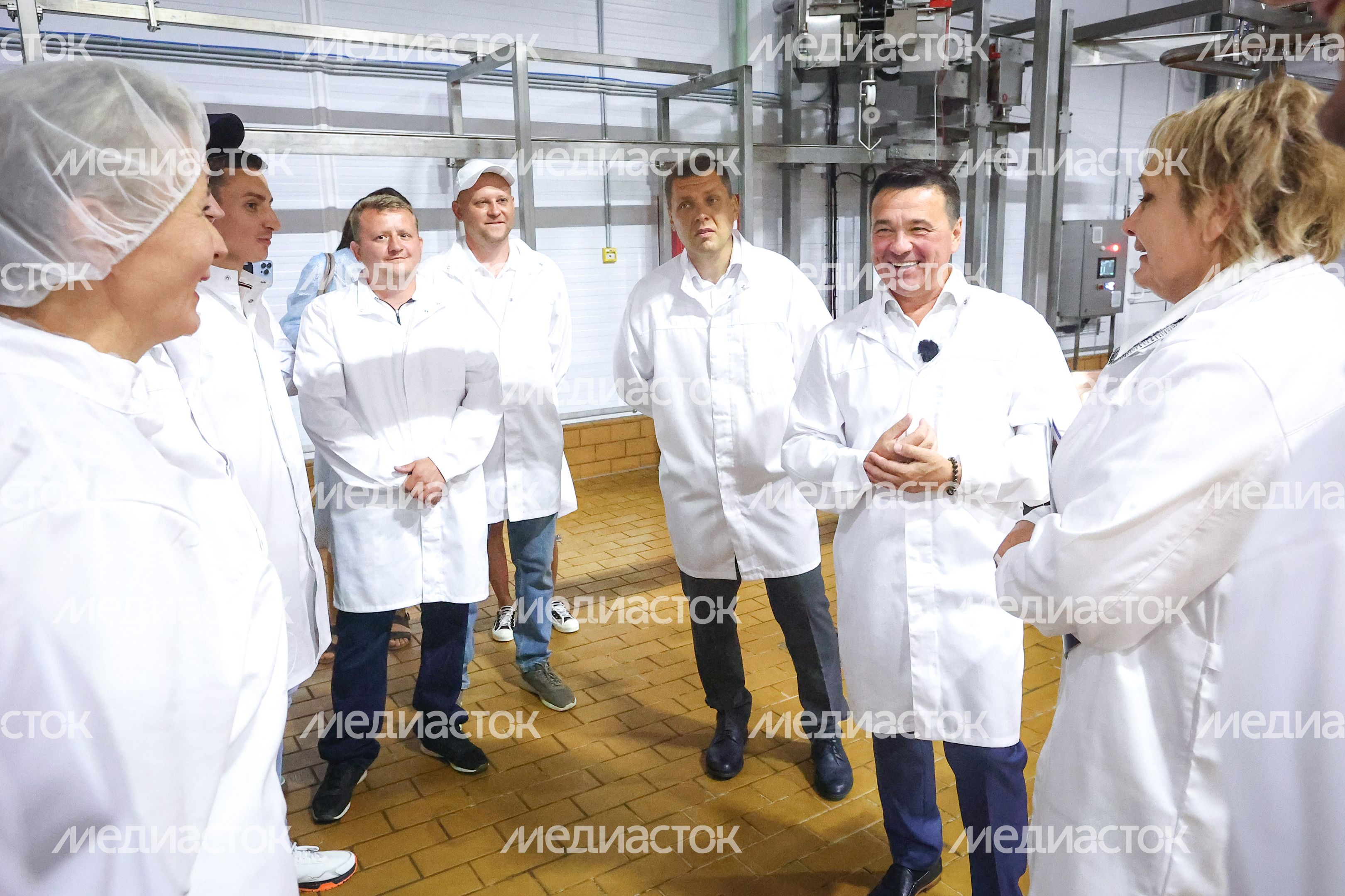 Посещение агропарка «Сырная долина» в Дмитровском округе Губернатором Подмосковья