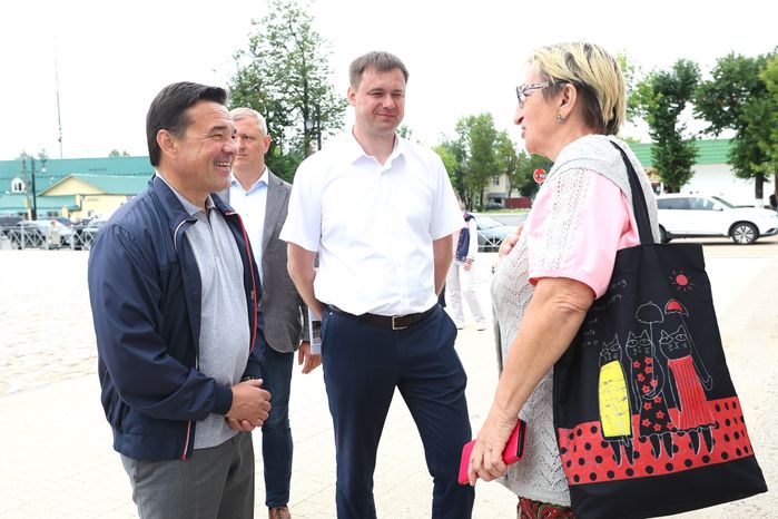 Проверка хода капремонта начальной школы СОШ №1 в Верее Губернатором Подмосковья