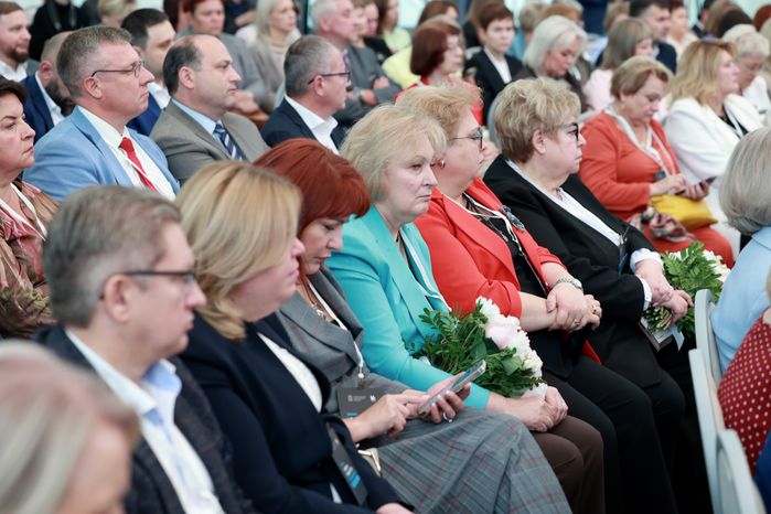 Форум педагогов Подмосковья проходит в региональном Доме правительства