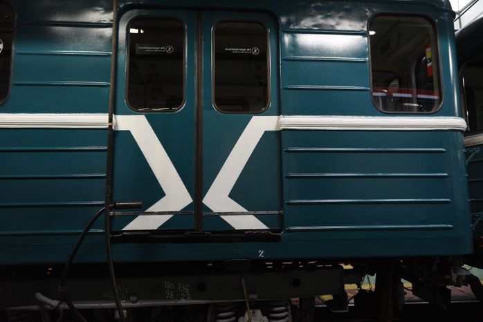 Кварцевание и обеззараживание вагонов метро в Москве