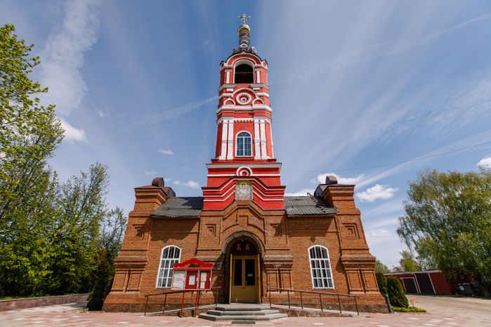 Церковь Михаила Архангела в Талдоме Московской области