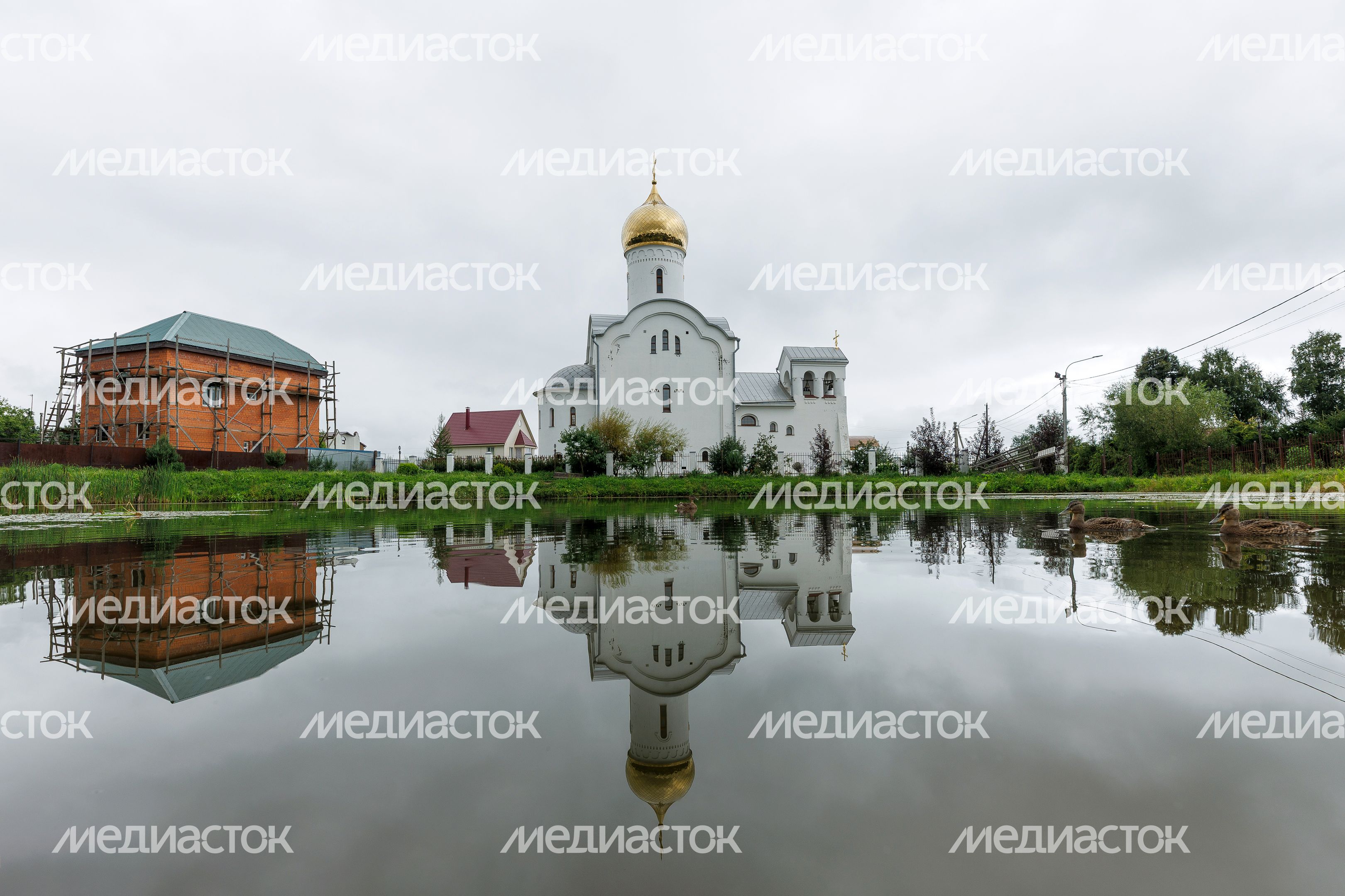 Храм Рождества Пресвятой Богородицы в поселке Поварово округа Солнечногорск